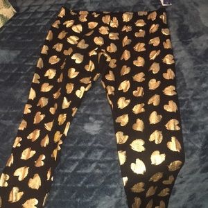 Black and gold leggings